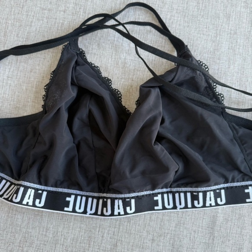 Cacique‎ Black strappy  Lace Bralette wireless size 14/16 - Picture 6 of 8